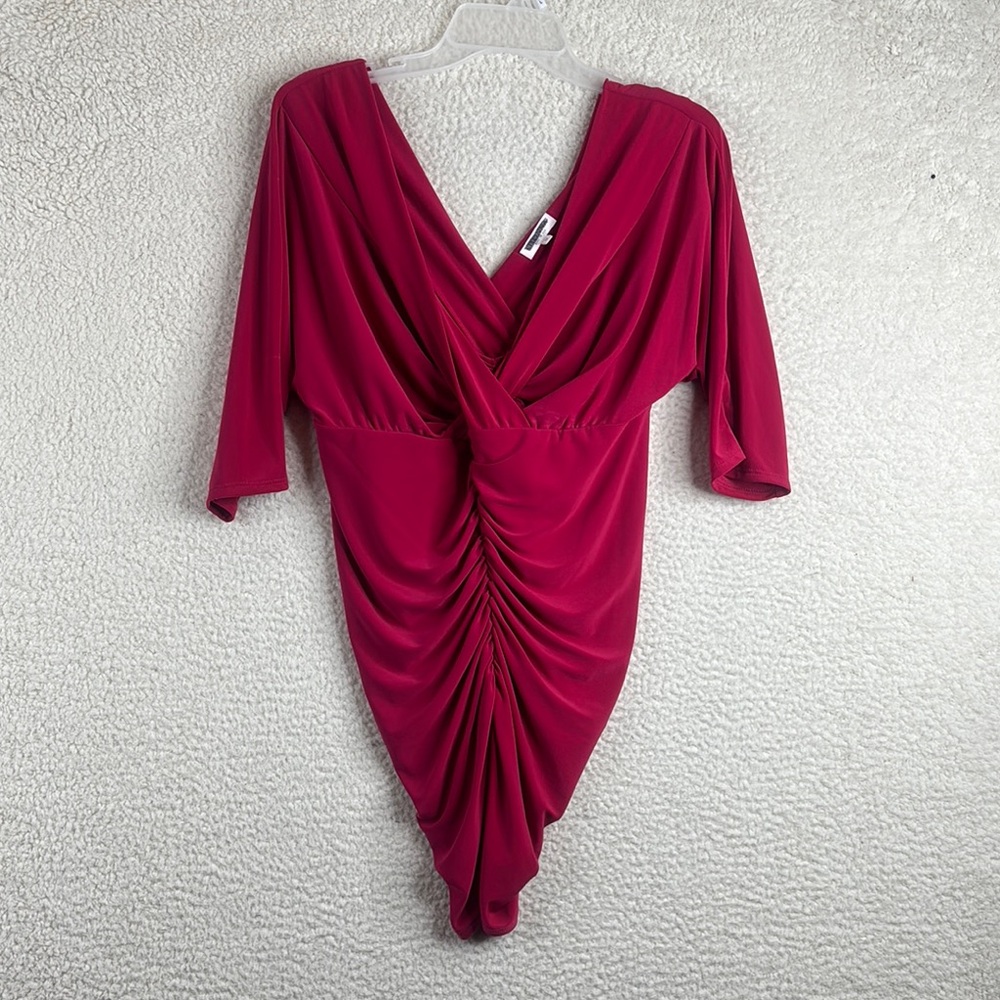 NWOT Kiyonna Womens Pink Ruched Draped Batwing V-Neck Bodycon Mini Dress Size 0
